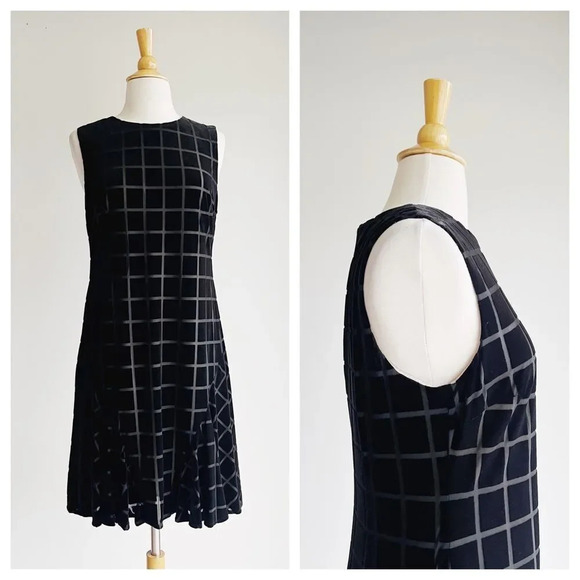 DONNA MORGAN | Black Velvet Grid Print Dress | 8 - Picture 1 of 6
